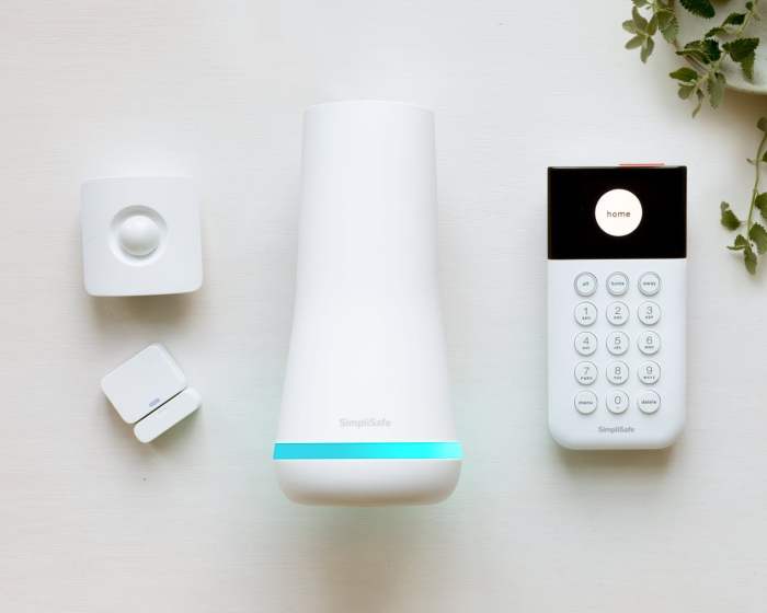 Simplisafe integration burglar hopelessly undetected intruders